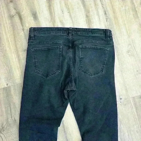 Black Kenneth Cole, New York slim fit 36 x 32 black jeans with pockets - Picture 9 of 10